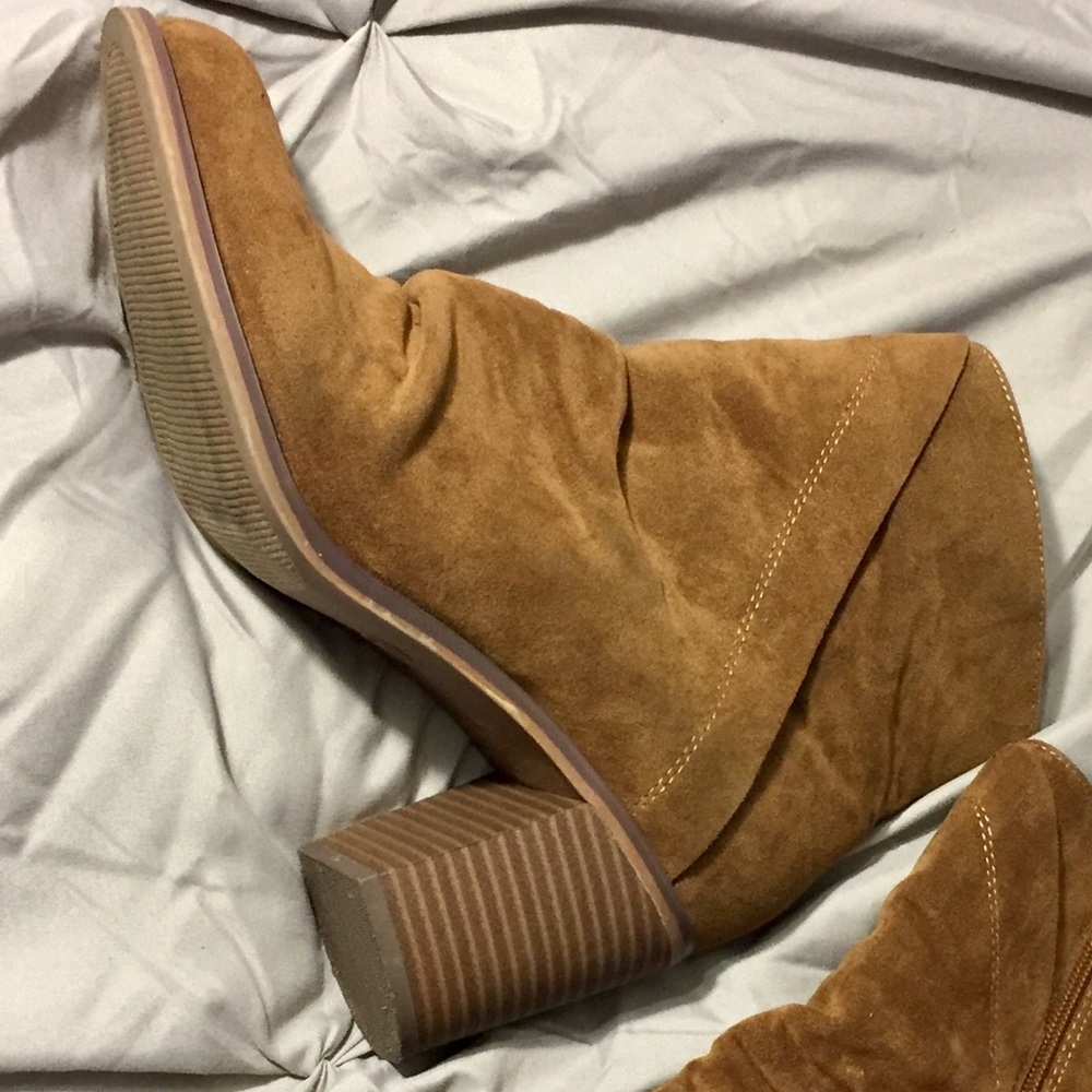 Perfect for fall women’s ankle boots